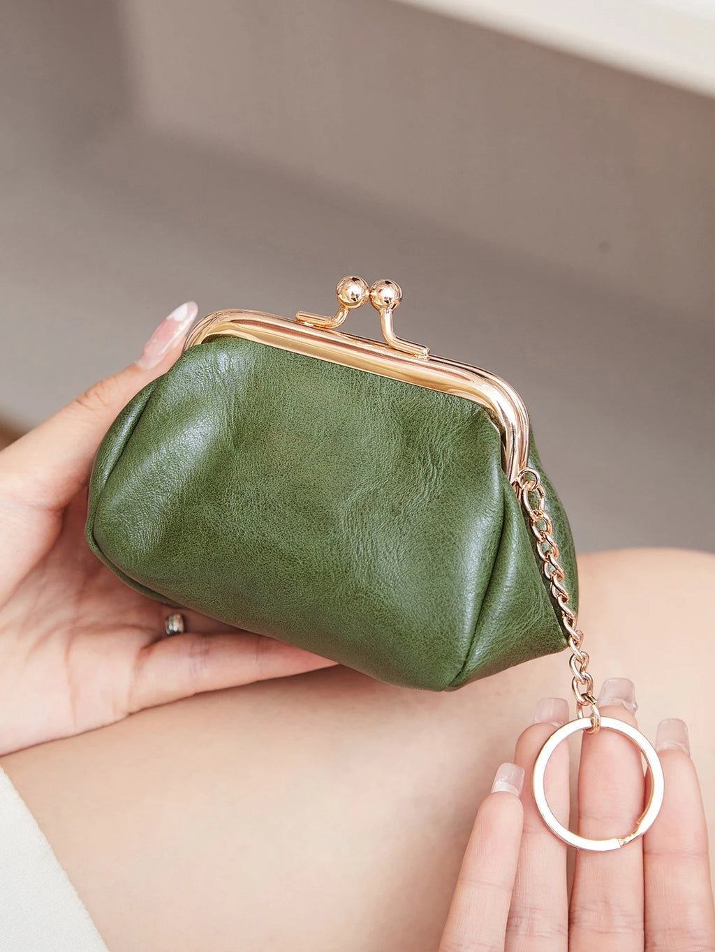 Mini porte-monnaie rétro en cuir PU avec fermoir Kiss Lock et porte-clés intégré — photo 3
