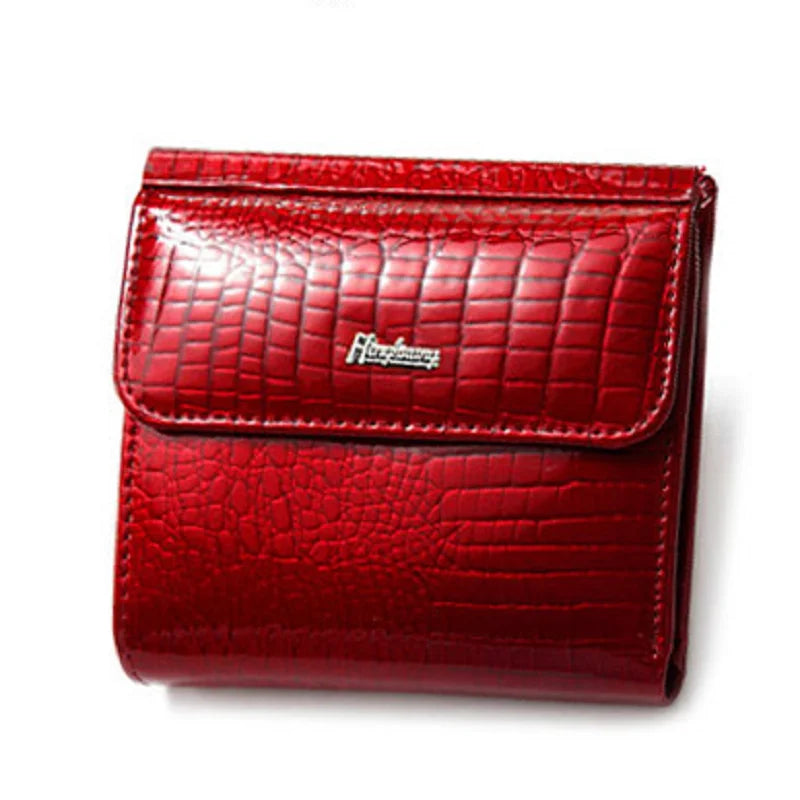 Petit portefeuille femme en cuir véritable avec texture crocodile — photo 7 Image