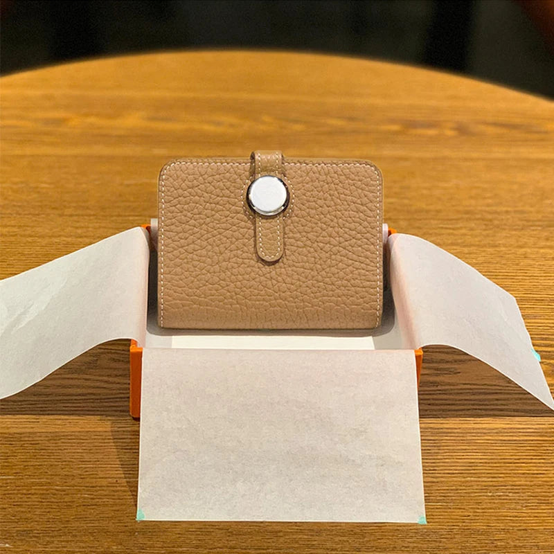 Porte-carte en cuir de vachette grainé avec fermoir rotatif - luxe unisexe — photo 13