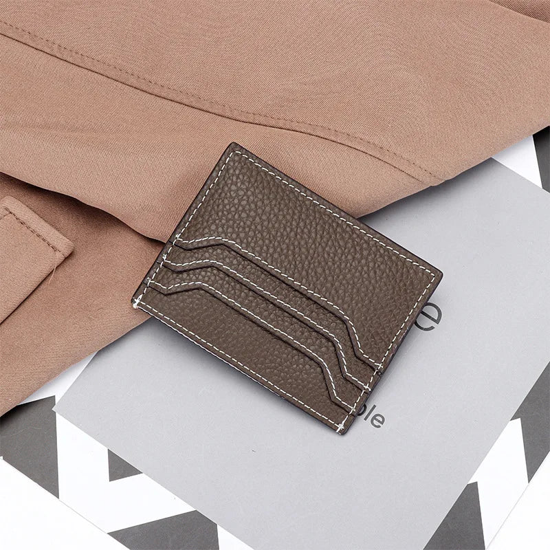 Porte-carte en cuir véritable avec fermeture éclair - style épuré et unisexe — photo 7