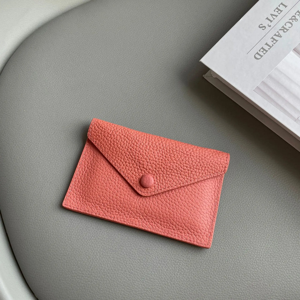 Porte-carte enveloppe en cuir de vachette véritable - élégance minimaliste — photo 19