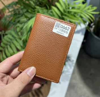 Porte-cartes en cuir véritable unisexe personnalisable avec compartiments et fermeture pliable — photo 10