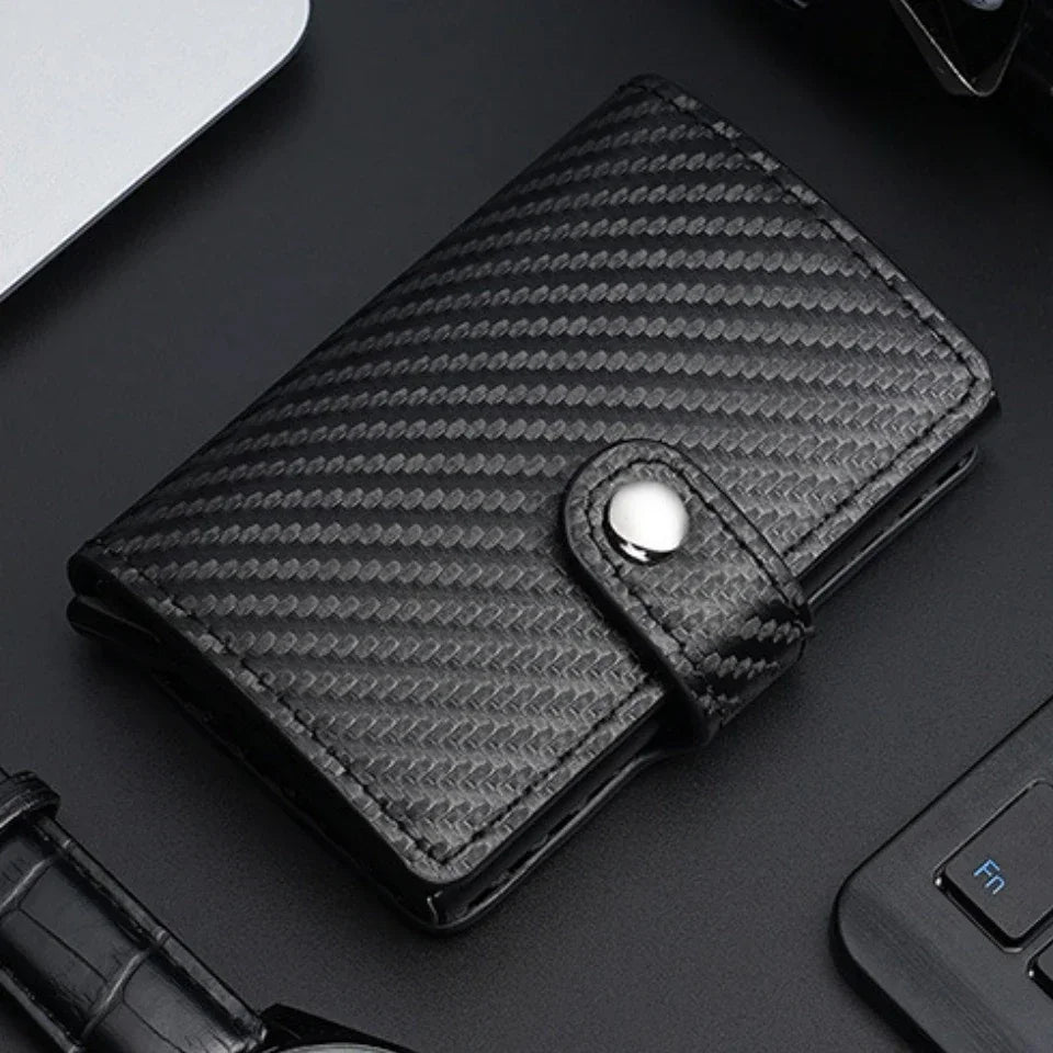 Porte-cartes compact effet fibre carbone avec bouton pression et accès rapide pop-up — photo 7