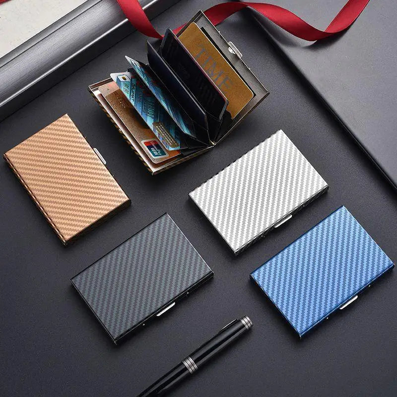 Porte-cartes RFID aluminium effet carbone compact avec fermeture clip et design élégant unisexe — photo 4