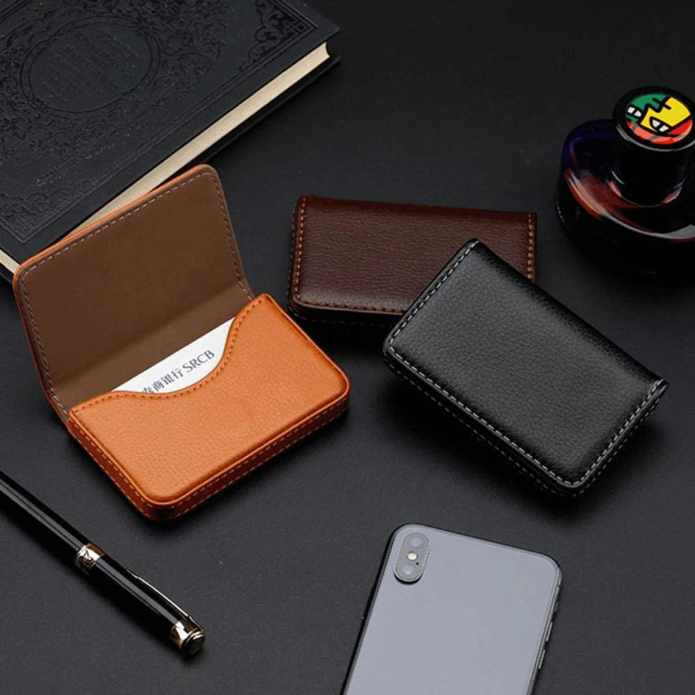 Porte-cartes rigide en simili cuir avec fermeture magnétique pour cartes de visite — photo 5 Image