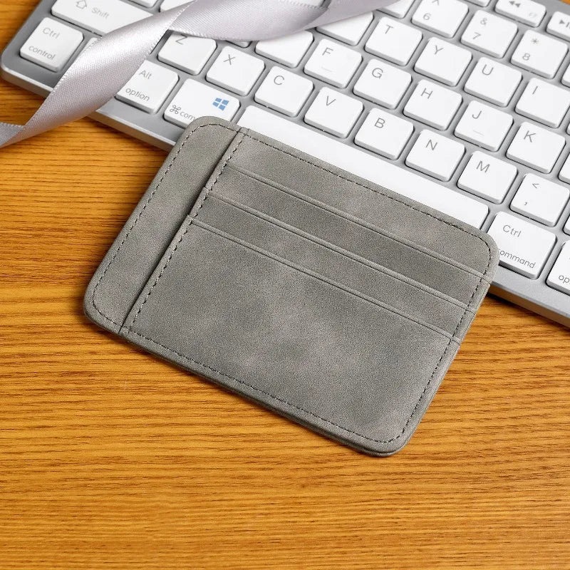 Porte-cartes ultra-fin en simili cuir avec compartiments multiples pour femme et homme — photo 10