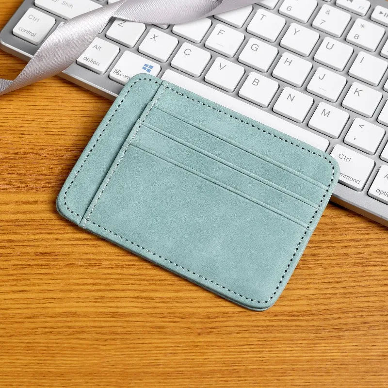 Porte-cartes ultra-fin en simili cuir avec compartiments multiples pour femme et homme — photo 9