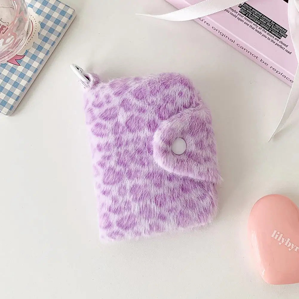 Porte-monnaie léopard en peluche avec fermeture pression et poche zippée — photo 11