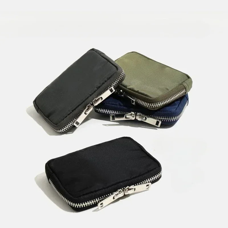 Porte-monnaie zippé en nylon compact étanche avec porte-cartes intégré — photo 1