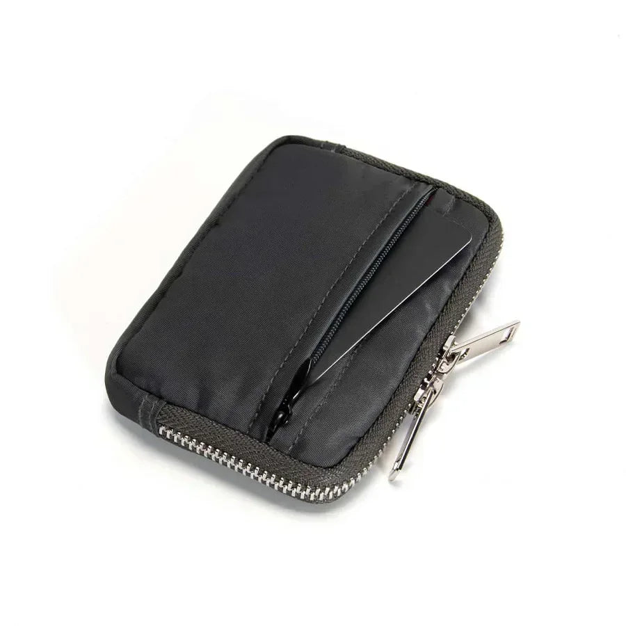Porte-monnaie zippé en nylon compact étanche avec porte-cartes intégré — photo 10