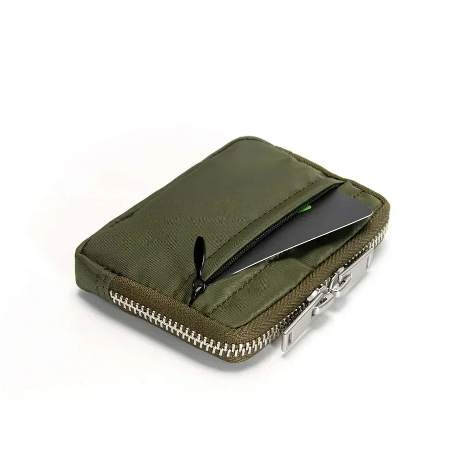 Porte-monnaie zippé en nylon compact étanche avec porte-cartes intégré — photo 7