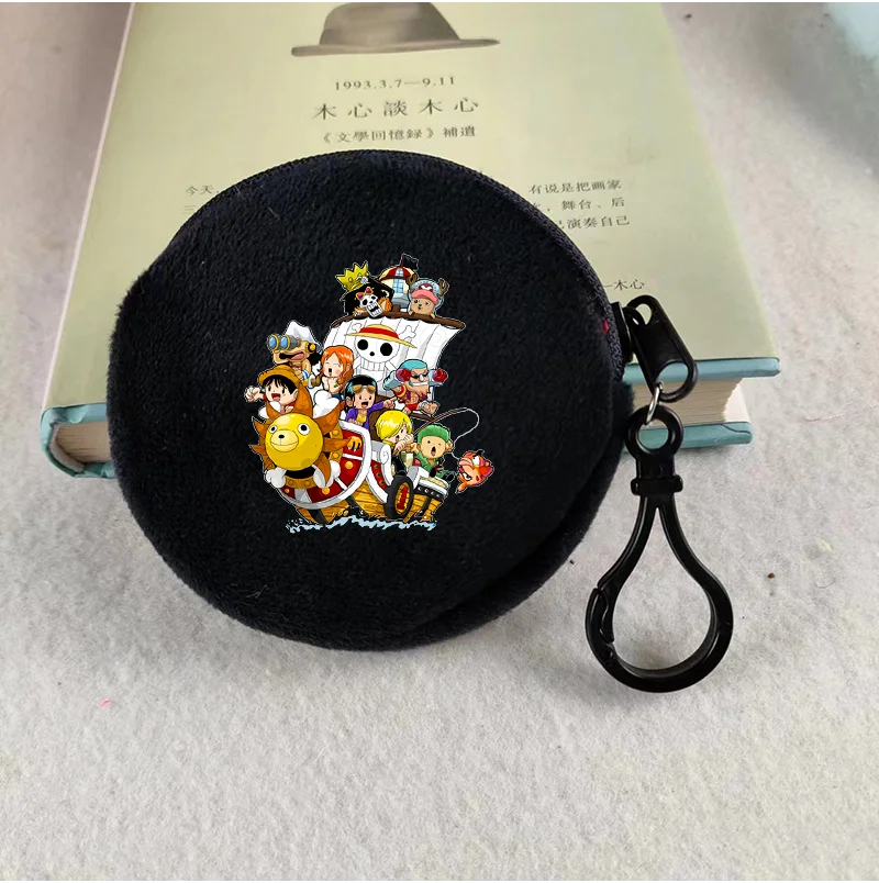 Porte-monnaie rond en peluche One Piece pour enfants et fans d'Anime — photo 22
