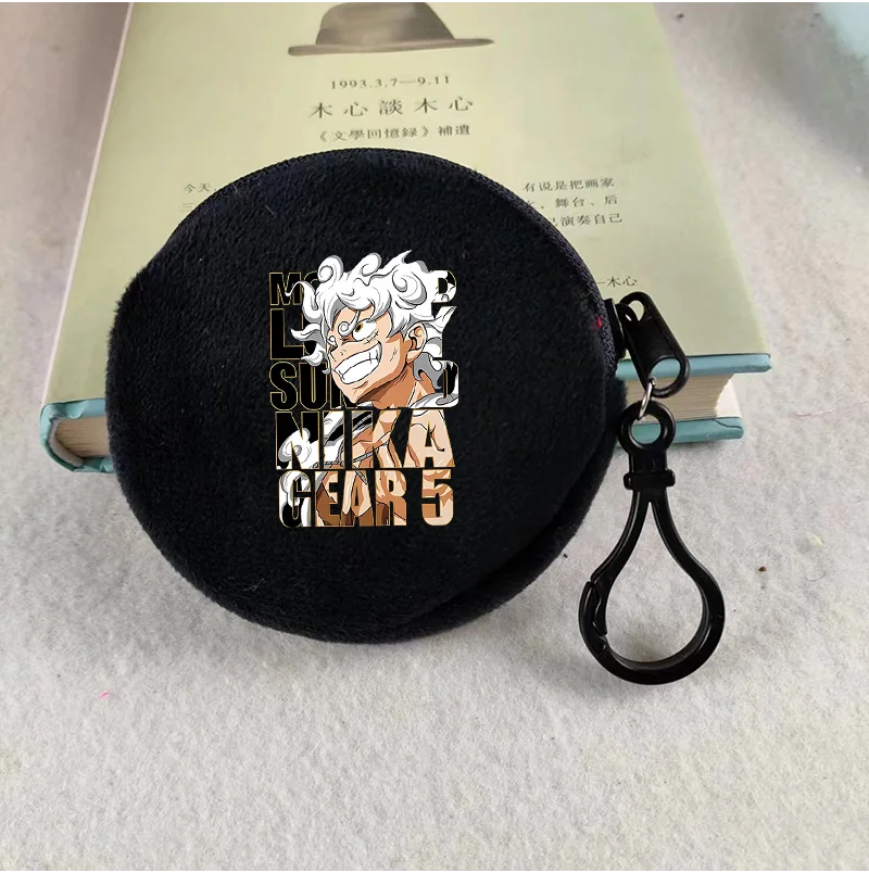 Porte-monnaie rond en peluche One Piece pour enfants et fans d'Anime — photo 4