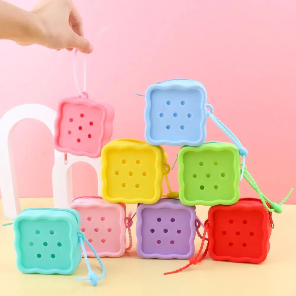 Porte-monnaie silicone carré avec fermeture zippée et porte-clés coloré — photo 5