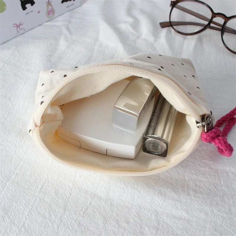Porte-monnaie en toile à motifs cœurs pour femme avec fermeture zippée — photo 2