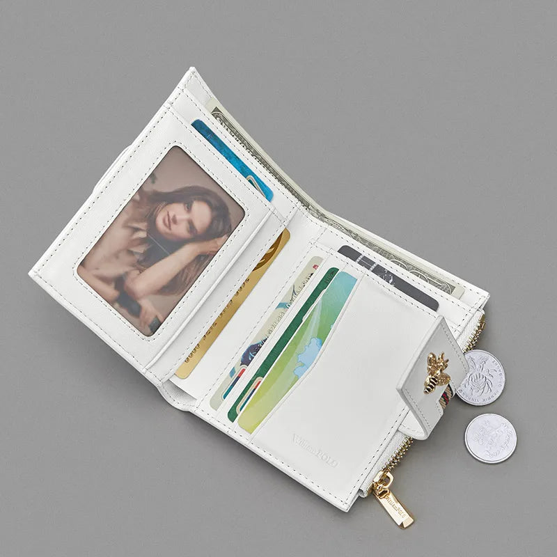 Portefeuille femme compact en cuir avec porte-cartes et porte-monnaie élégant — photo 3 Image