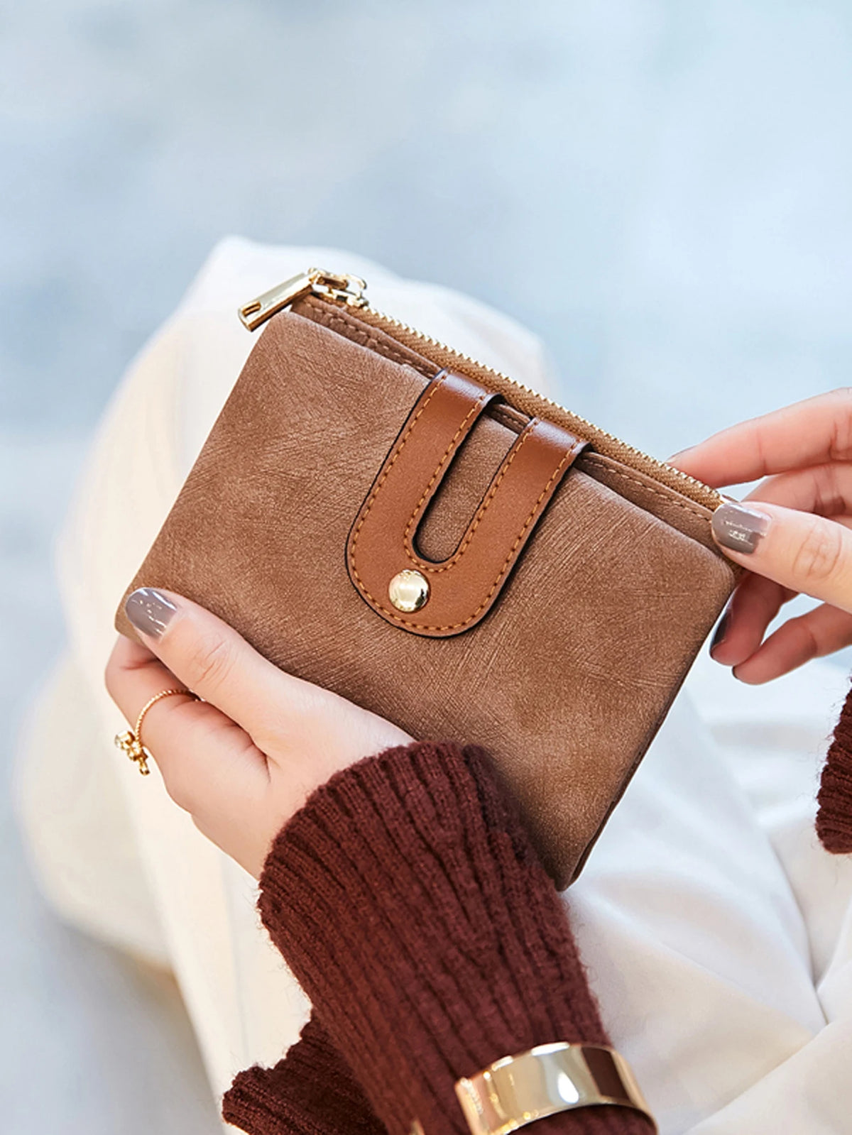Portefeuille femme compact en cuir PU bicolore avec zip et rabat grande capacité — photo 4