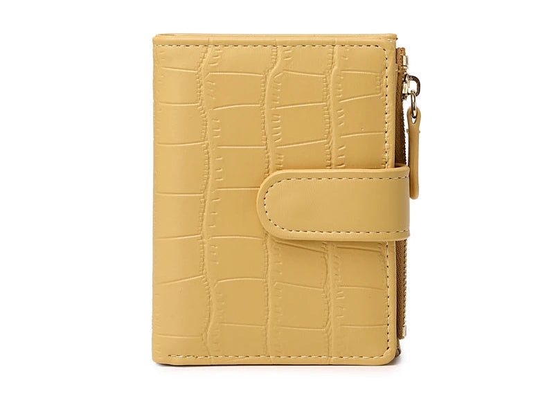 Portefeuille femme compact en cuir PU effet crocodile avec rabat et bouton pression — photo 6