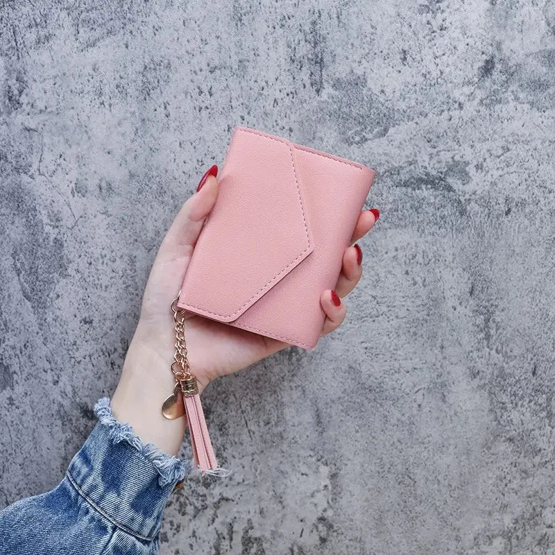 Portefeuille femme compact en cuir PU avec rabat et pompon élégant — photo 5