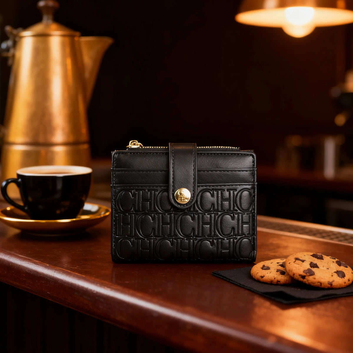 Portefeuille femme compact en cuir PVC motif logo avec bouton et zip élégant — photo 4