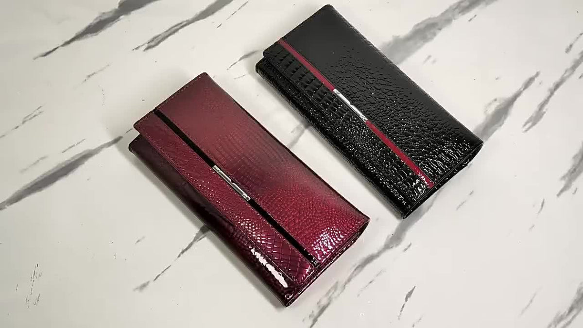 Portefeuille femme long croco verni à doublure en cuir véritable