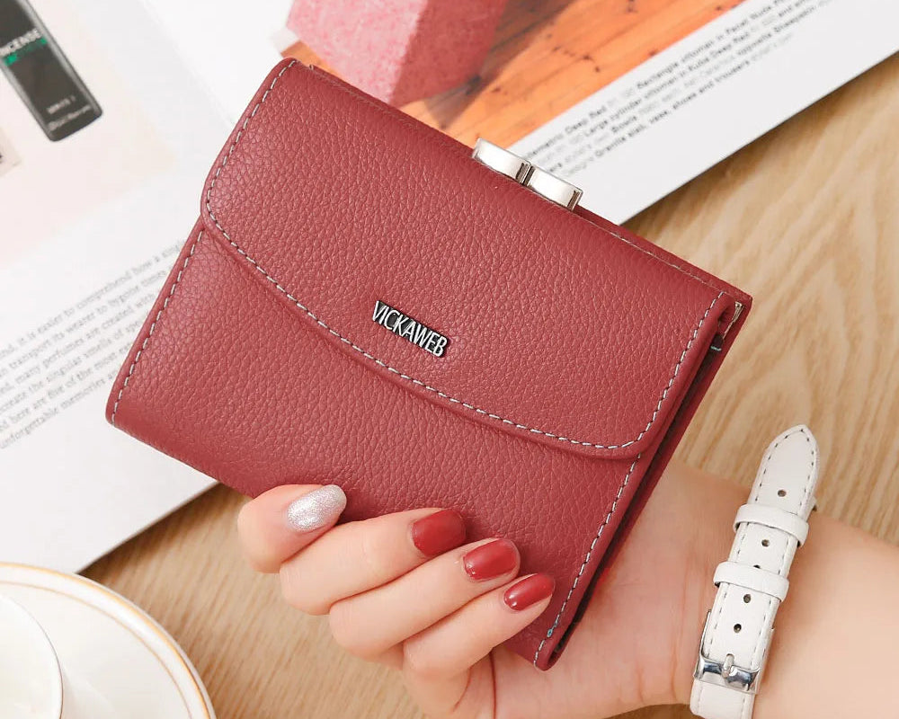 Portefeuille femme compact en cuir véritable à rabat avec porte-cartes intégré — photo 1
