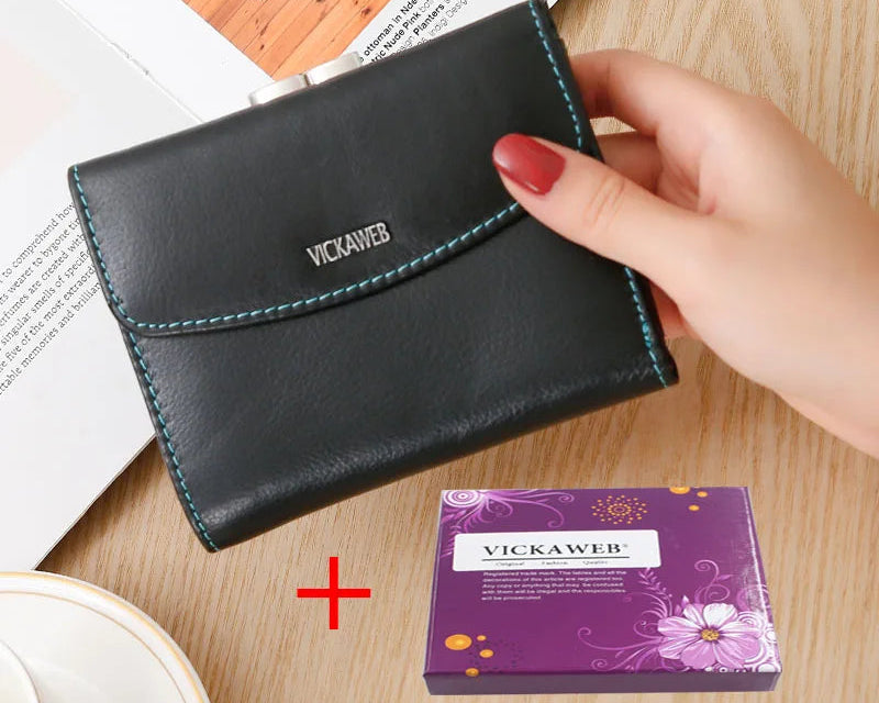 Portefeuille femme compact en cuir véritable à rabat avec porte-cartes intégré — photo 10 Image