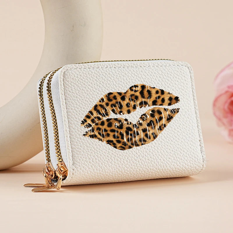 Mini portefeuille double zip pour femme avec motifs léopard et cerise — photo 13