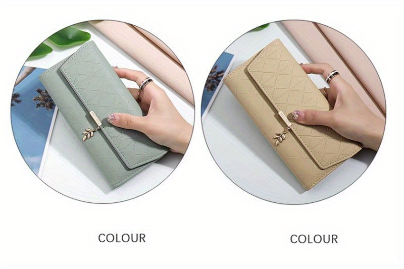 Portefeuille femme long beige, surpiqûre losange et rabat