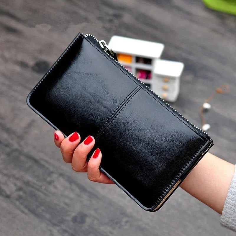 Portefeuille femme long en cuir PU vintage avec zip et dragonne grande capacité — photo 1