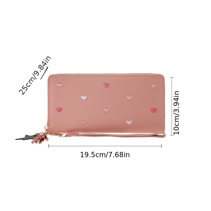 Portefeuille femme long zippé à cœurs brodés et dragonne