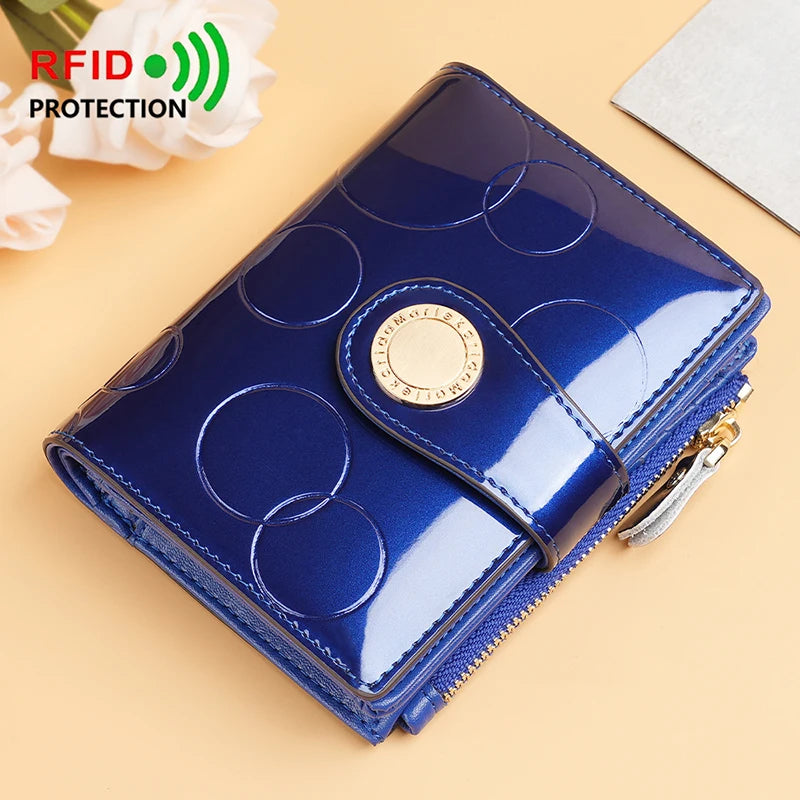 Portefeuille femme compact en cuir verni RFID avec fermeture pression et zip sécurisé — photo 5 Image