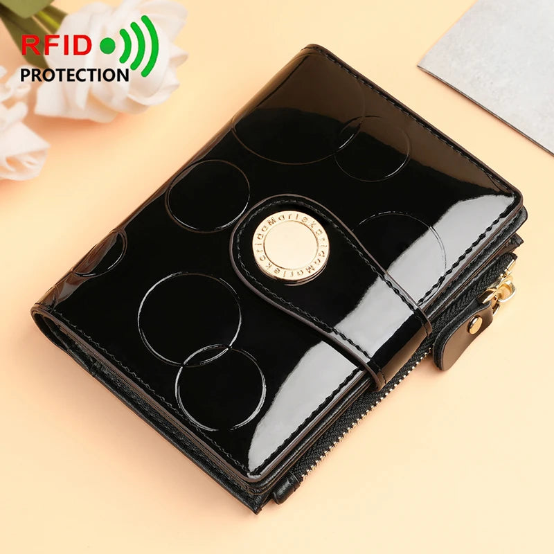 Portefeuille femme compact en cuir verni RFID avec fermeture pression et zip sécurisé — photo 6 Image