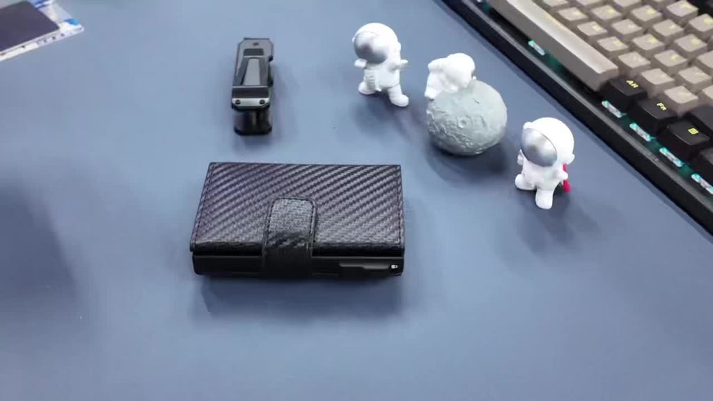 Portefeuille homme compact à chargeur métal et poche pressionnée