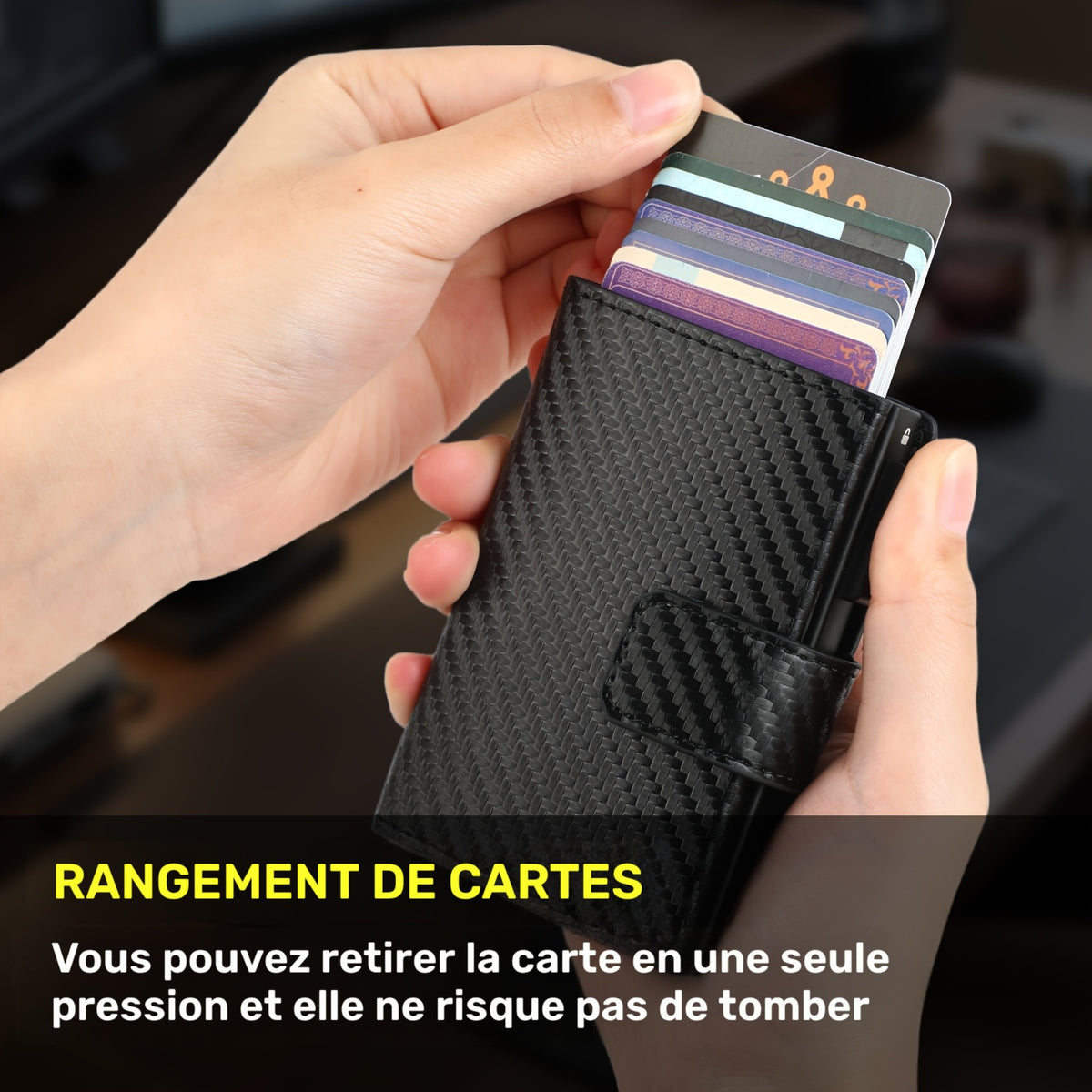 Portefeuille homme compact à chargeur métal et poche pressionnée