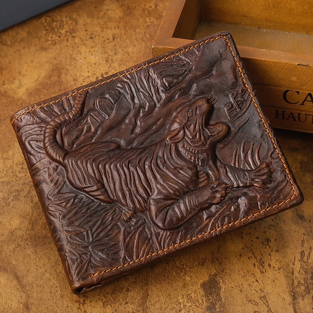 Portefeuille homme cuir véritable vintage motif tigre 3D bifold compact élégant — photo 1