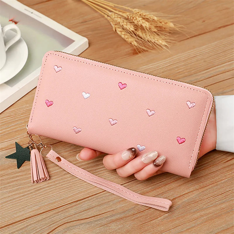 Portefeuille long pour femme en cuir pu souple à motifs cœurs — photo 11
