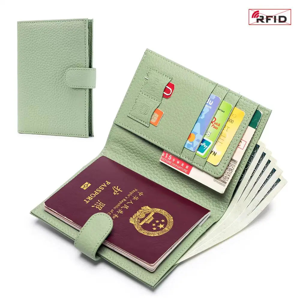 Protège-passeport luxueux en cuir de vachette personnalisé avec initiales — photo 7 Image